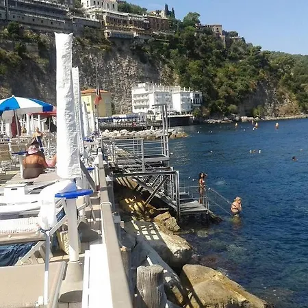 Апартаменты City Center Atmosphere Сорренто